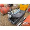 Image 4 : SQUARE SLIPTANK & POLY TOOL BOX