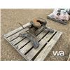 Image 2 : CURT 5TH WHEEL HITCH