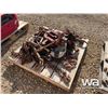Image 3 : CHAINS, BOOMERS, PULLEY, PIPE VISE