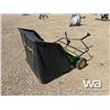 Image 3 : JOHN DEERE LAWN SWEEP
