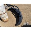 Image 3 : CUSTOM TRUCK BUMPER