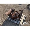 Image 2 : PLOW TRUCK SAND SPREADER