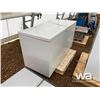 Image 2 : KENMORE CHEST FREEZER
