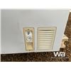 Image 6 : KENMORE CHEST FREEZER