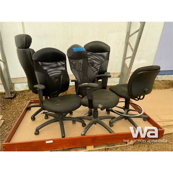 (5) WHEELED OFFICE CHAIRS, 48" X 80" BED FRAME