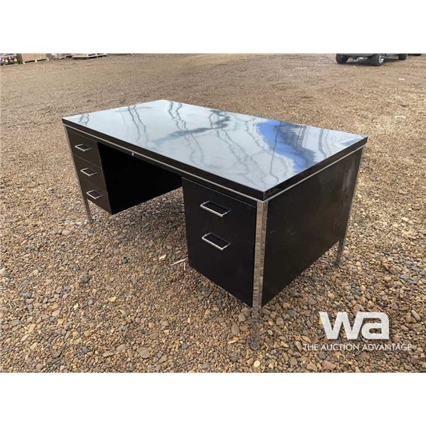 BLACK DESK WITH 5 DRAWERS