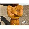 Image 6 : "The Land of Twelve Foot Davis" WOOD CARVING