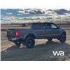 Image 3 : 2019 FORD F-350 LARIAT CREW CAB PICKUP