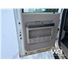 Image 15 : 2009 FORD F350 CREW CAB PICKUP