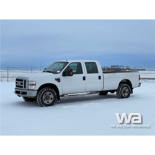 2009 FORD F350 CREW CAB PICKUP