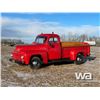 Image 1 : 1952 IHC L-110 PICKUP