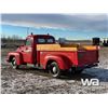 Image 4 : 1952 IHC L-110 PICKUP
