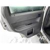 Image 17 : 2008 FORD ESCAPE 4 DOOR SUV
