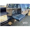 Image 21 : 2011 FORD F350 XLT CREW CAB FLATBED TRUCK