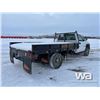 Image 3 : 2004 GMC 3500 FLATBED TRUCK