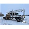 Image 2 : 1996 FREIGHTLINER FLD120SD T/A BOOM TRUCK