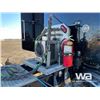 Image 24 : 2016 PETERBILT 367 TRI DRIVE SLEEPER TRUCK TRACTOR