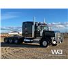 Image 2 : 2016 PETERBILT 367 TRI DRIVE SLEEPER TRUCK TRACTOR