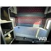 Image 13 : 2003 KENWORTH T800 TRI DRIVE SLEEPER TRUCK TRACTOR