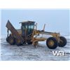 Image 2 : 2004 JOHN DEERE 772CH SERIES 2 6WD MOTOR GRADER