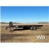 Image 1 : 2000 ROAD BLAZER FLAT DECK T/A TRAILER