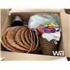 Image 8 : WICKER BASKETS, METAL CONTAINERS, MINI BUCKETS