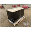 Image 4 : HUSKY BLACK TOOL BENCH