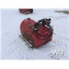 Image 2 : RED SLIP TANK WITH PUMP