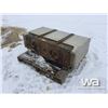 Image 1 : HYDRAULIC FLUID TANK