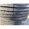 Image 3 : (6) GRIZZLY 11R24.5 TRUCK STEERING TIRES