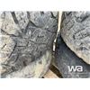Image 3 : (4) GOODYEAR DURATRAC 35X12.5 R 20 TIRES & RIMS