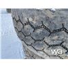 Image 3 : 2 BRIDGESTONE 385/65 R 22.5 SEMI TIRES