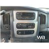 Image 9 : 2005 DODGE RAM 3500 CREW CAB FLATBED TRUCK
