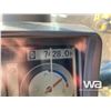 Image 9 : 2009 JOHN DEERE 270D LC HYDRAULIC EXCAVATOR