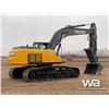 Image 3 : 2008 JOHN DEERE 270D LC HYDRAULIC EXCAVATOR