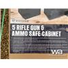 Image 4 : 5 RIFLE GUN & AMMO SAFE CABINET