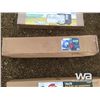 Image 3 : 4 PERSON PORTABLE ICE FISHING SHELTER TENT