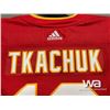 Image 4 : MATTHEW TKACHUK CALGARY FLAMES SIGNED JERSEY