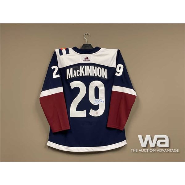 NATHAN MACKINNON COLORADO AVALANCHE SIGNED JERSEY