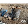 Image 2 : (3) ROLLS OF BARB WIRE