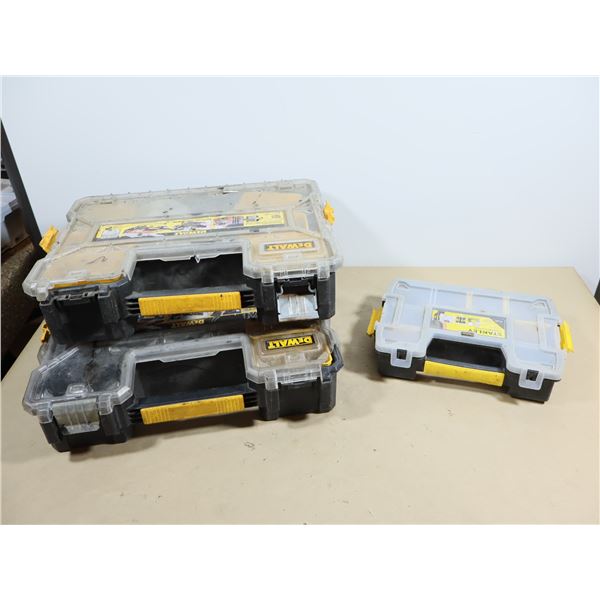 LOT DE 3 BOÎTES D'OUTILS ASST  ASST