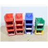 Image 2 : BAC EN PLASTIQUE COLORÉE 6"x4"x3"