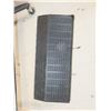 Image 1 : PITCH HOPPER 31"