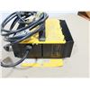 Image 2 : CHARGEUR DELTA-Q #913-3600-02