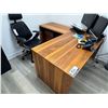 Image 1 : BUREAU À L AVEC CHAISE