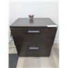 Image 2 : BUREAU EN L 62"x66" AVEC CLASSEUR