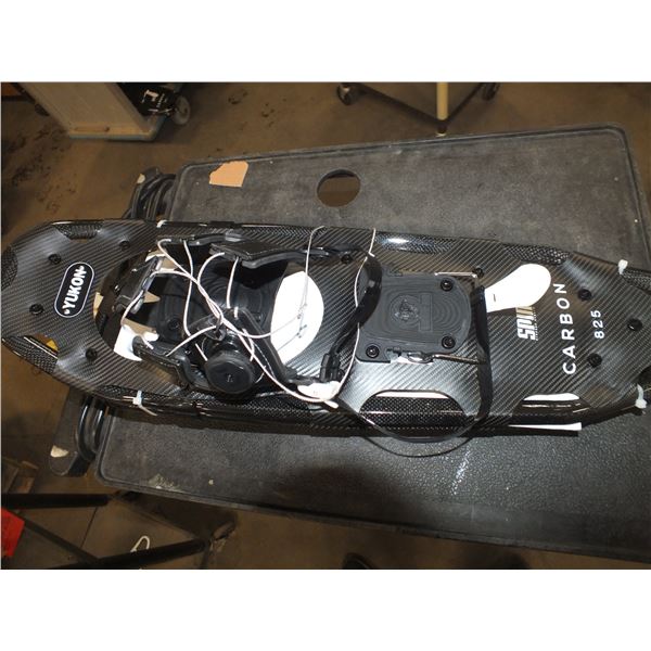Yukon Carbon 825 Snowshoes