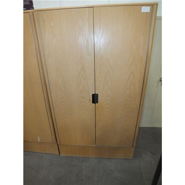 2 Door Wooden Wardrobe Cabinet