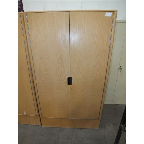 2 Door Wooden Wardrobe Cabinet