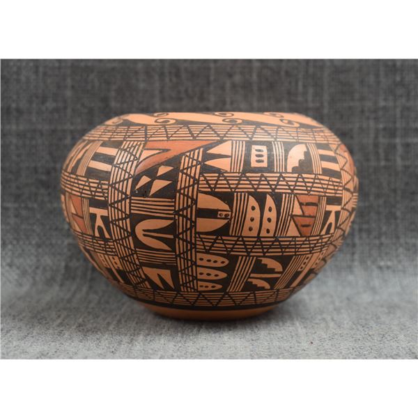 HOPI POTTERY BOWL (VERLA DEWAKUKU)